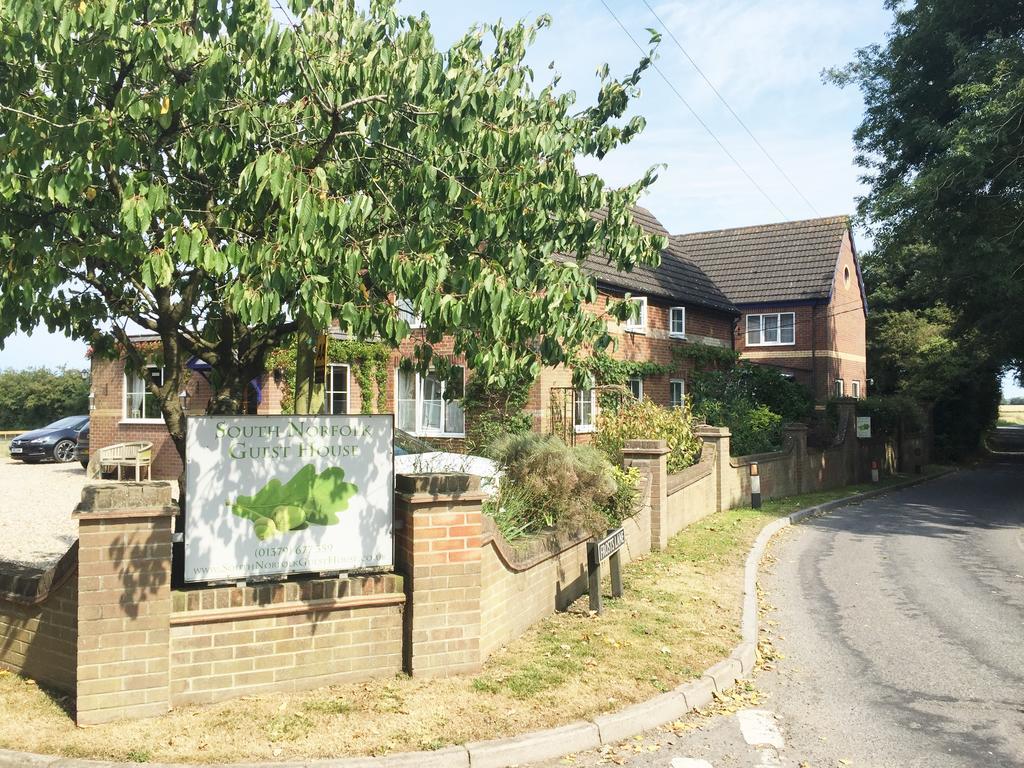 South Norfolk Guest House Great Moulton Buitenkant foto